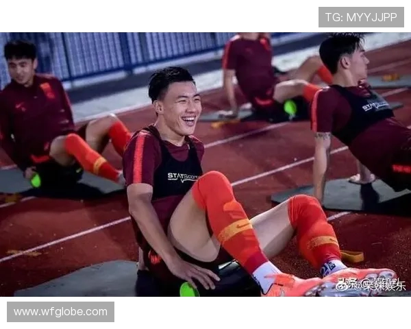 高压逼抢让对手窒息的防守艺术